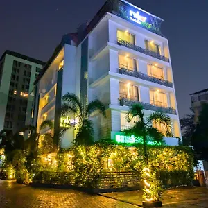 Niko Kochi