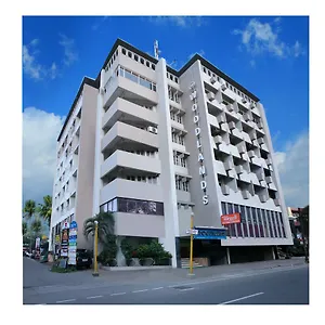 Woodlands Hotel