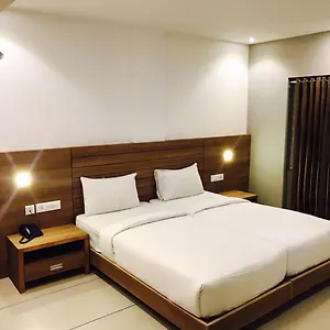 サーズ タワー Kochi